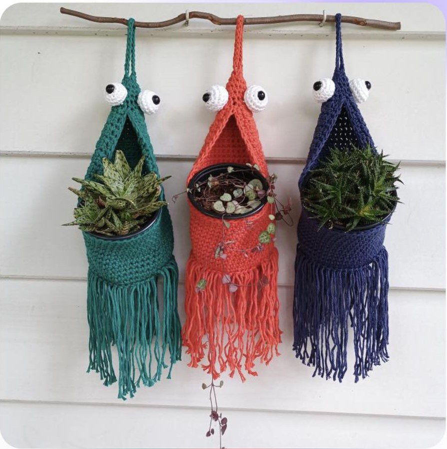 macramé hanging pot plants